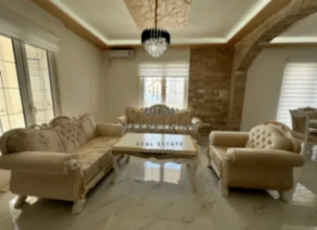 Izdavanje, dvosoban stan, 105m², Sveti Stefan, Budva