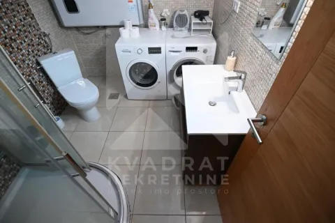 Rent, three bedroom apartment, 140m², Zabjelo, Podgorica - image 9