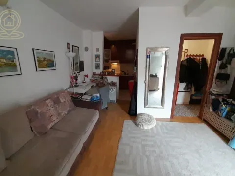 Sale, three bedroom apartment, 78m², Adamovićevo Naselje, Novi Sad Sve Podlokacije - image 2