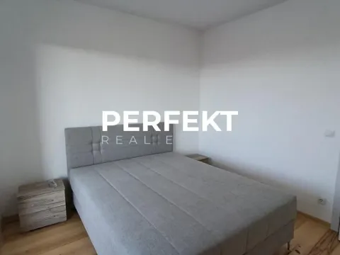 Izdavanje, trosoban stan, 80m², Kotež 1, Pančevo - image 9