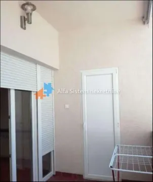Izdavanje, dvosoban stan, 85m², Vračar Centar, Vračar Sve Podlokacije - image 16