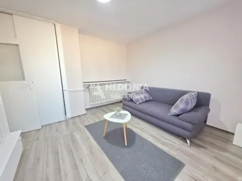 Stan in Novi Beograd Blok 21