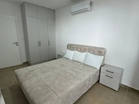 Sale, one bedroom apartment, 45m², Bečići, Budva - image 6