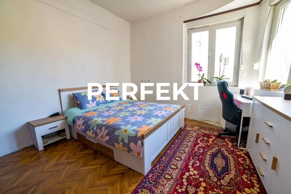 Sale, two bedroom apartment, 43m², Stari Grad, Beograd