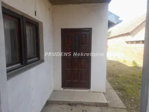 Prodaja, kuća, 318m², Surčin, Beograd - image 15