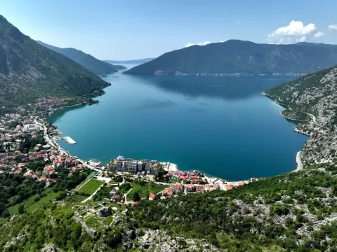 Prodaja, jednosoban stan, 85m², Risan, Kotor - image 13
