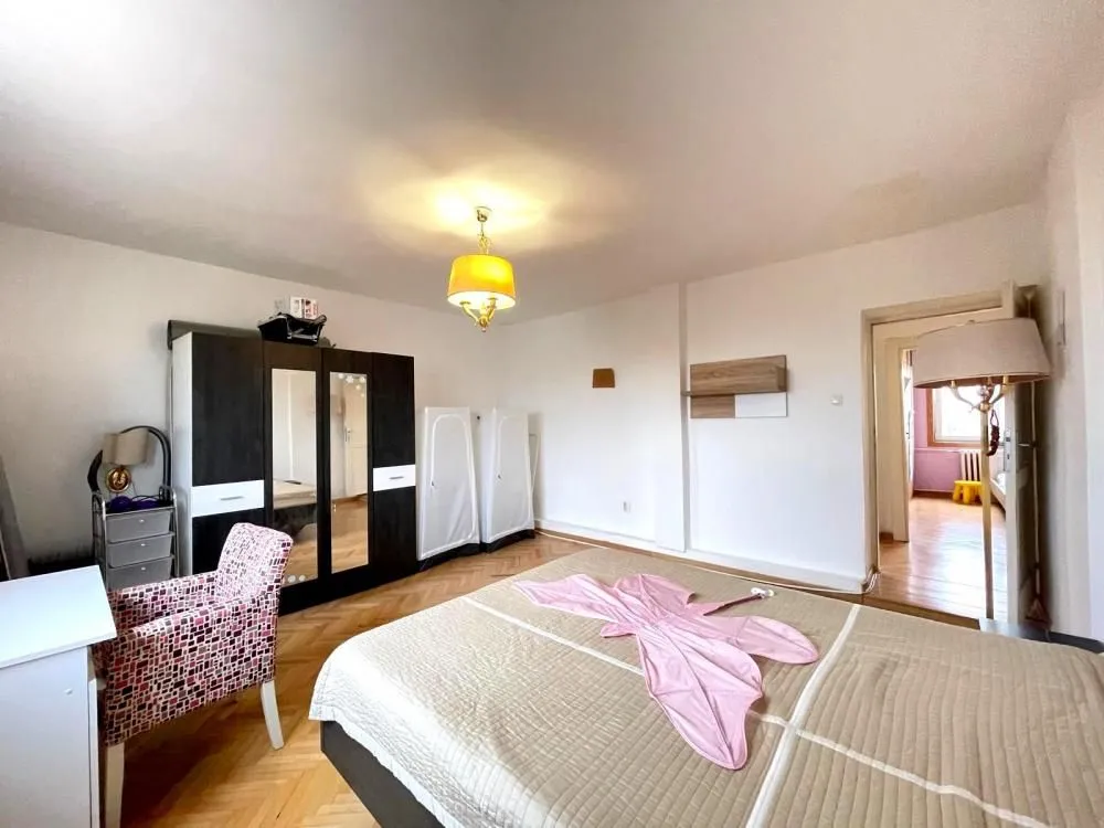 Sale, four bedroom apartment, 91m², Vračar Sve Podlokacije, Beograd