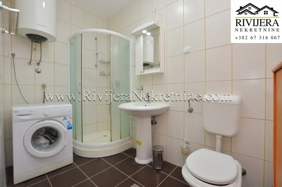 Prodaja, jednosoban stan, 43m², Centar, Herceg Novi