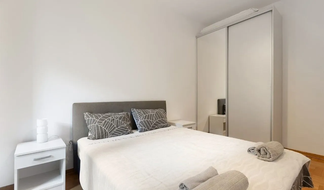 Sale, three bedroom apartment, 97m², Morinj, Kotor