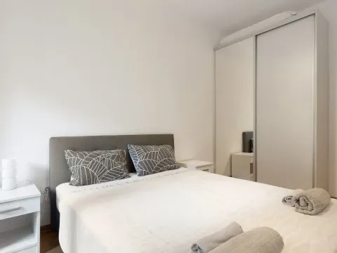 Sale, three bedroom apartment, 97m², Morinj, Kotor - image 6