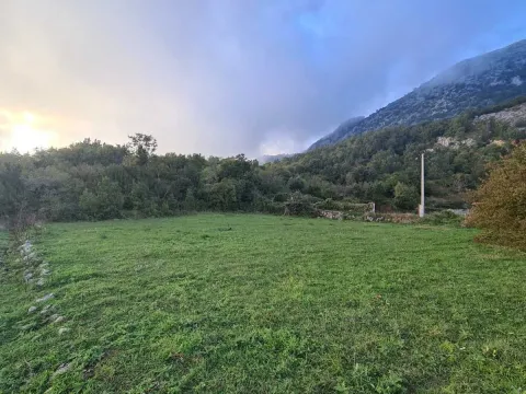 Prodaja, plac, 898m², Budva, Crna Gora - image 5