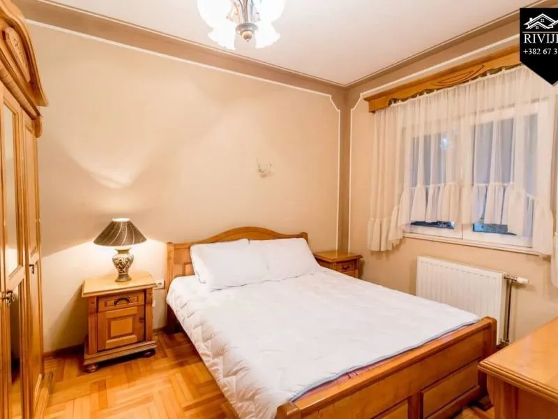 Prodaja, kuća, 380m², Podi, Herceg Novi