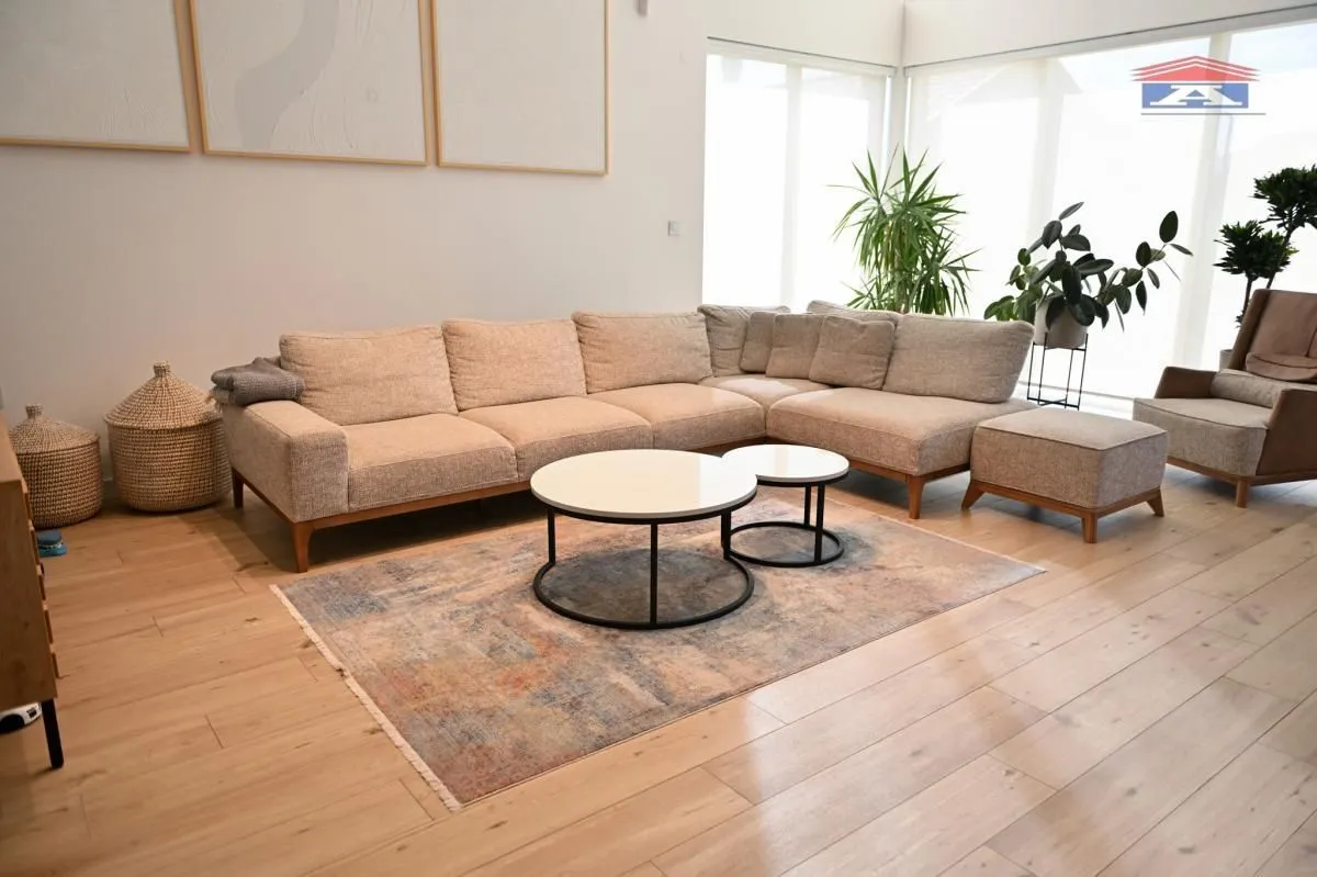 Sale, house, 360m², Petrovaradin, Novi Sad