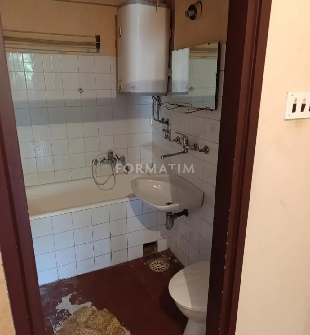 Prodaja, dvosoban stan, 45m², Karaburma, Palilula Sve Podlokacije
