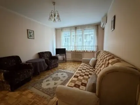 Izdavanje, dvosoban stan, 50m², Kalenić Pijaca, Vračar Sve Podlokacije - image 2