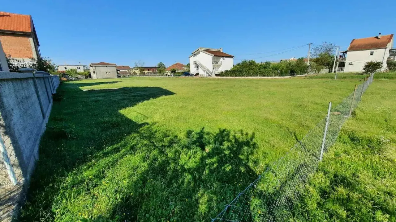 Sale, land lot, 594m², Podgorica, Crna Gora