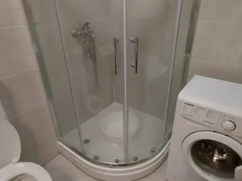 Izdavanje, jednosoban stan, 48m², Stari Aerodrom, Podgorica - image 11