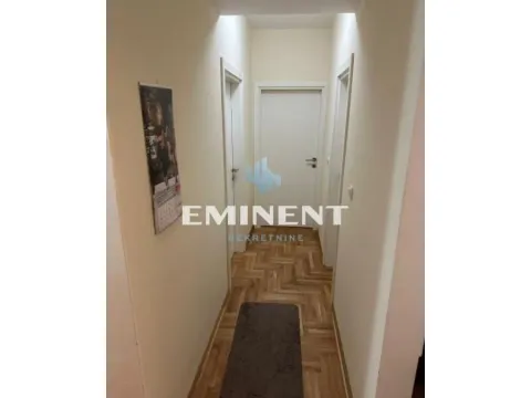 Izdavanje, trosoban stan, 72m², Lekino Brdo, Voždovac Sve Podlokacije - image 3