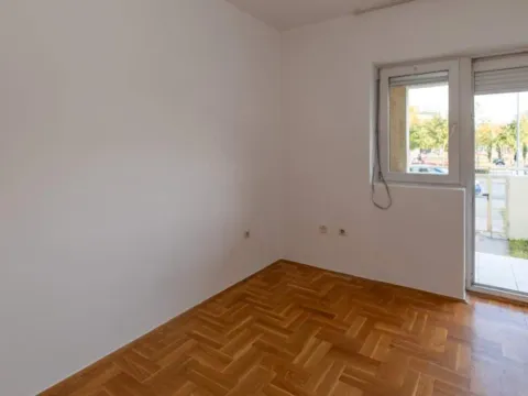 Prodaja, dvosoban stan, 65m², Podgorica, Crna Gora - image 12
