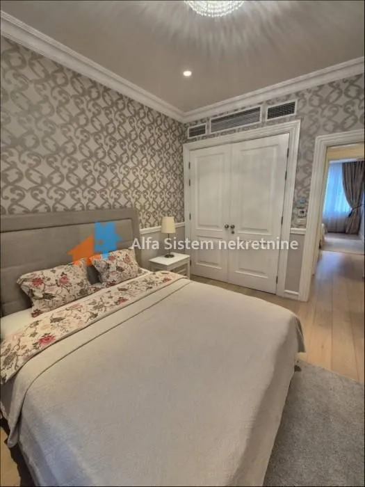 Rent, three bedroom apartment, 117m², Stari Grad, Beograd