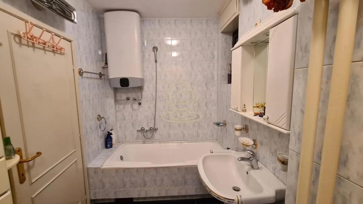 Rent, three bedroom apartment, 77m², Vukov Spomenik, Zvezdara Sve Podlokacije