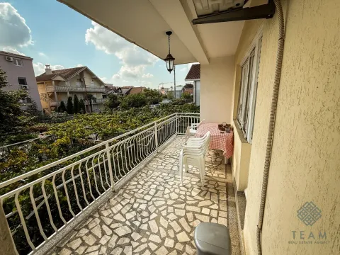 Izdavanje, dvosoban stan, 106m², Stari Aerodrom, Podgorica - image 13