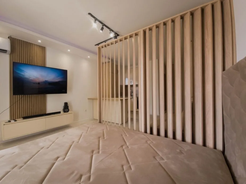 Izdavanje, jednosoban stan, 38m², Sveta Vrača, Kotor