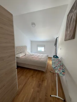 Rent, one bedroom apartment, 40m², Zagorič, Podgorica - image 5