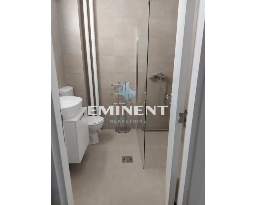 Rent, two bedroom apartment, 65m², Slavija, Vračar Sve Podlokacije