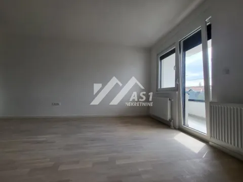Izdavanje, dvosoban stan, 50m², Salajka, Novi Sad Sve Podlokacije - image 1