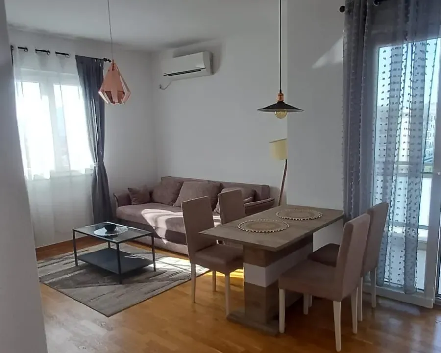 Rent, one bedroom apartment, 45m², City Kvart, Podgorica