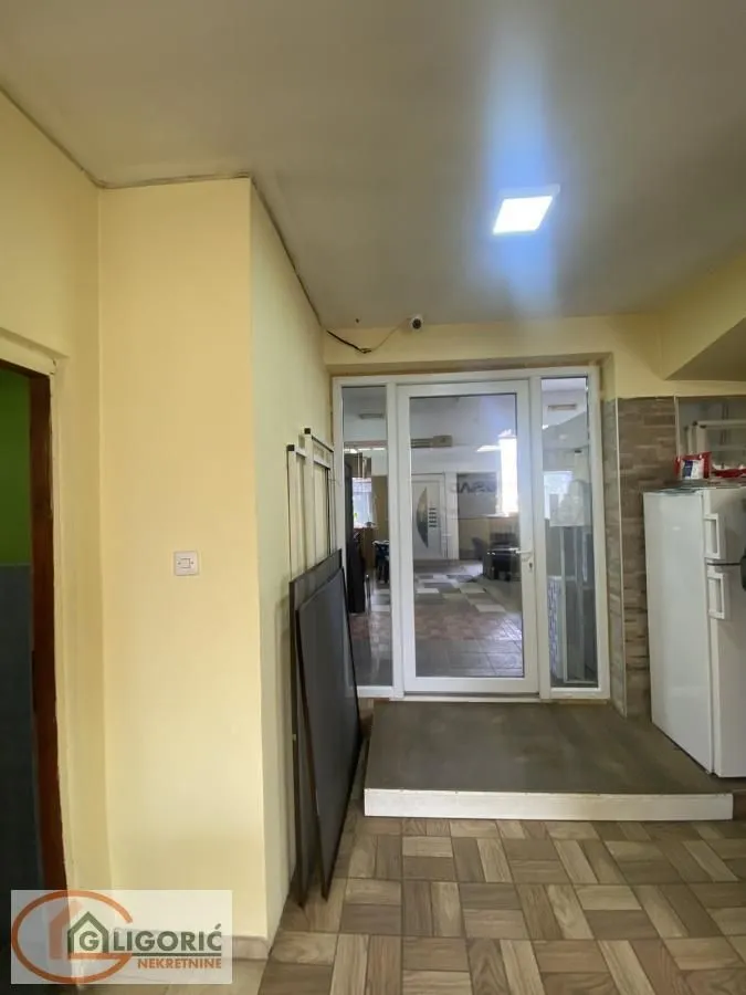 Rent, office space, 120m², Mali Mokri Lug, Zvezdara Sve Podlokacije
