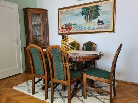 Rent, two bedroom apartment, 65m², Stara Varoš, Podgorica - image 8