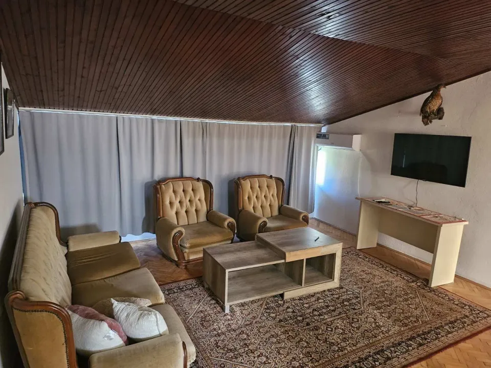 Rent, four bedroom apartment, 90m², Stari Aerodrom, Podgorica