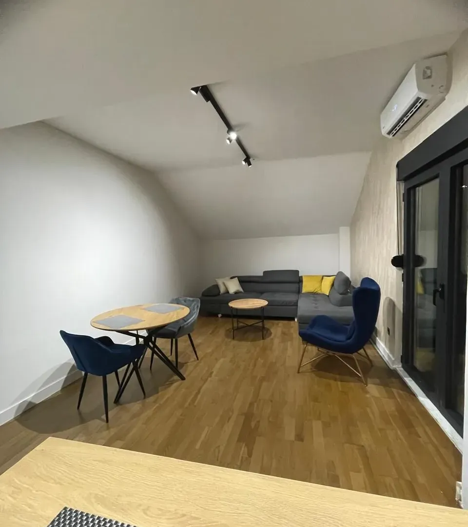 Prodaja, stan, 51m², Cetinje, Crna Gora