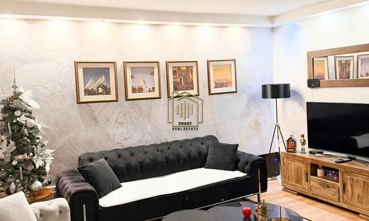 Prodaja, jednosoban stan, 61m², Cetinje, Crna Gora