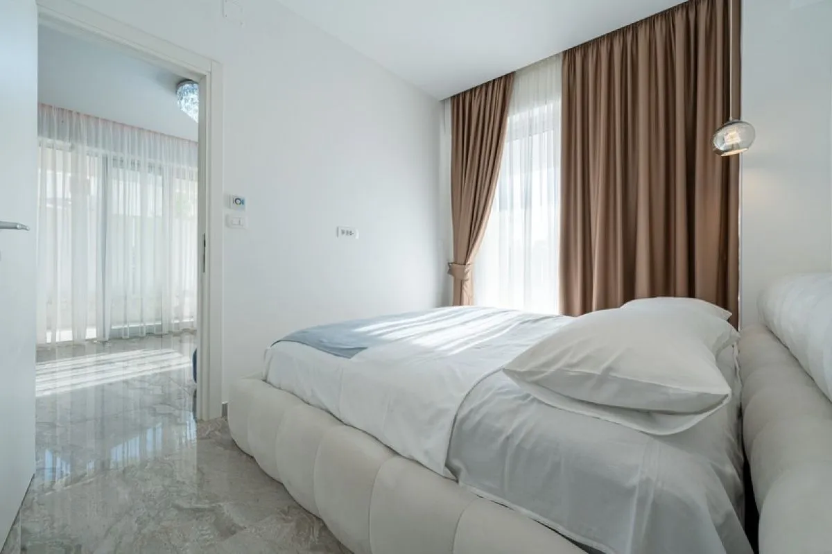 Sale, one bedroom apartment, 56m², Rafailovići, Budva