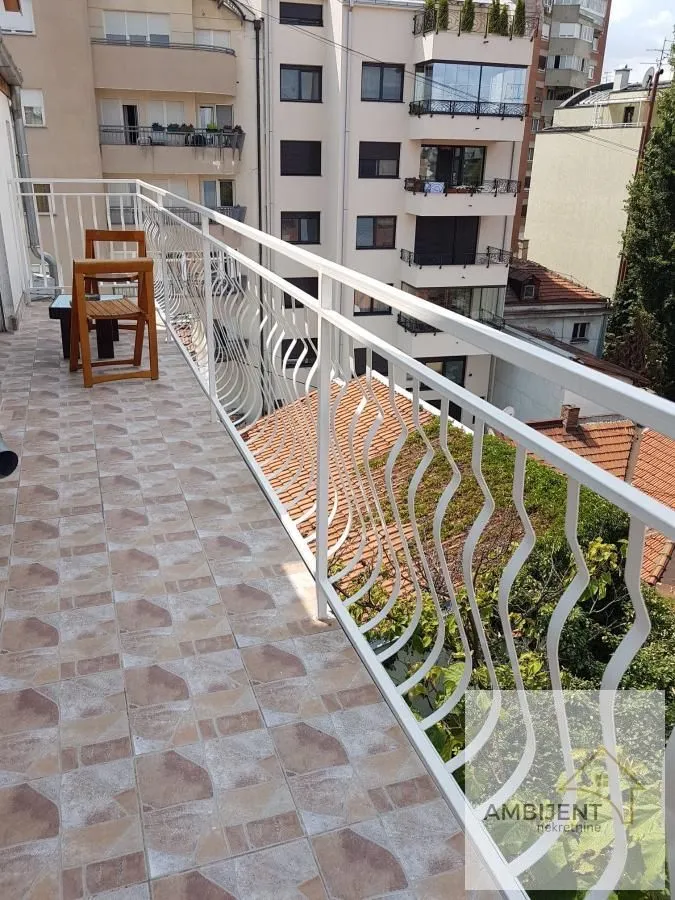 Rent, three bedroom apartment, 73m², Crveni Krst, Beograd