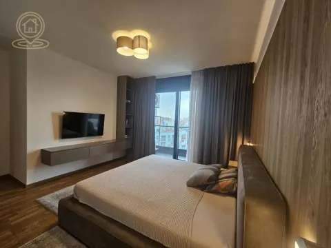 Izdavanje, četvorosoban stan, 133m², Sajmište, Novi Sad - image 8