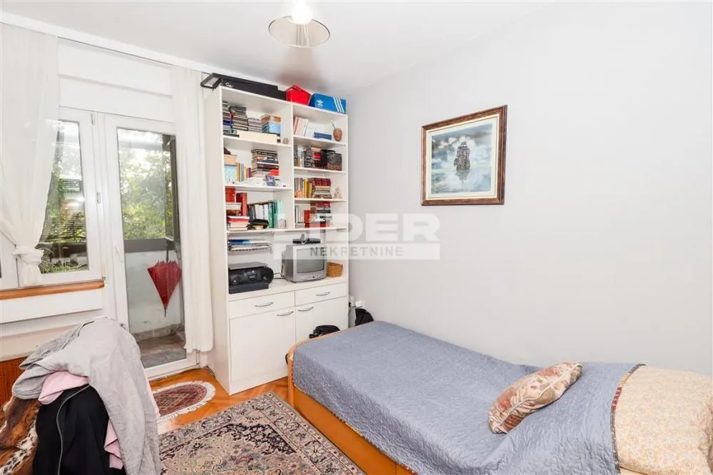 Sale, four bedroom apartment, 99m², Botanička Bašta, Palilula Sve Podlokacije