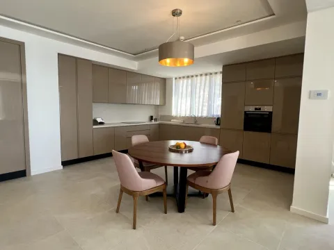 Prodaja, stan, 136m², Budva, Crna Gora - image 3