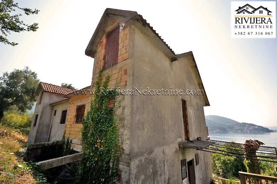 Prodaja, kuća, 134m², Kamenari, Herceg Novi