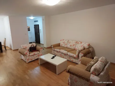 Izdavanje, dvosoban stan, 90m², Autokomanda, Voždovac Sve Podlokacije - image 2