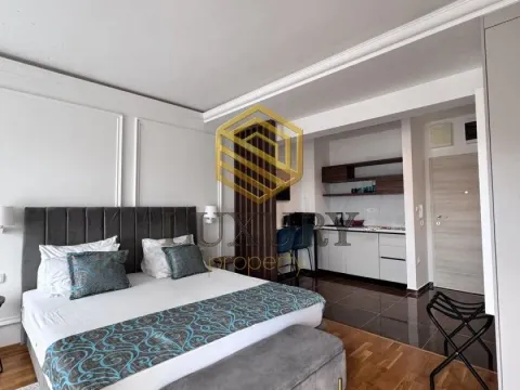 Rent, studio apartment, 30m², Bečići, Budva - image 11