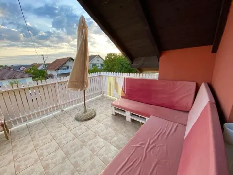 Prodaja, kuća, 272m², Kać, Novi Sad Sve Podlokacije - image 2