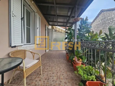 Prodaja, jednosoban stan, 56m², Kotor, Crna Gora - image 8