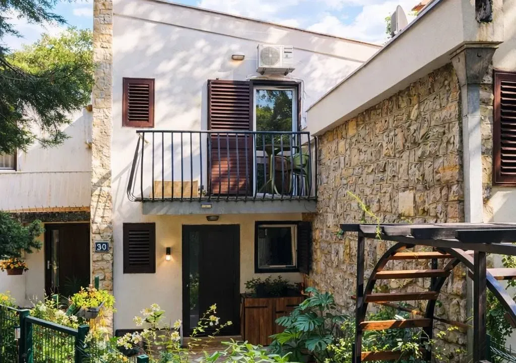 Sale, house, 100m², Petrovac, Budva