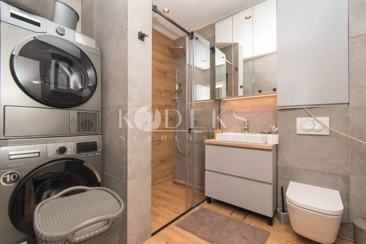 Rent, two bedroom apartment, 120m², Centar, Podgorica