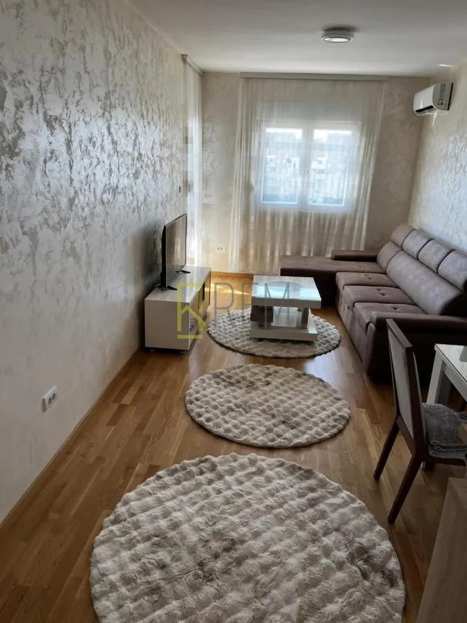 Prodaja, jednosoban stan, 43m², Stari Aerodrom, Podgorica