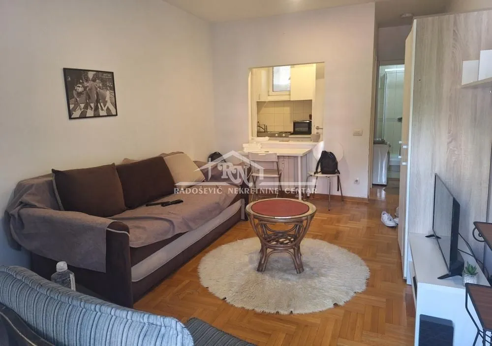 Prodaja, jednosoban stan, 31m², Cvetkova Pijaca, Zvezdara Sve Podlokacije